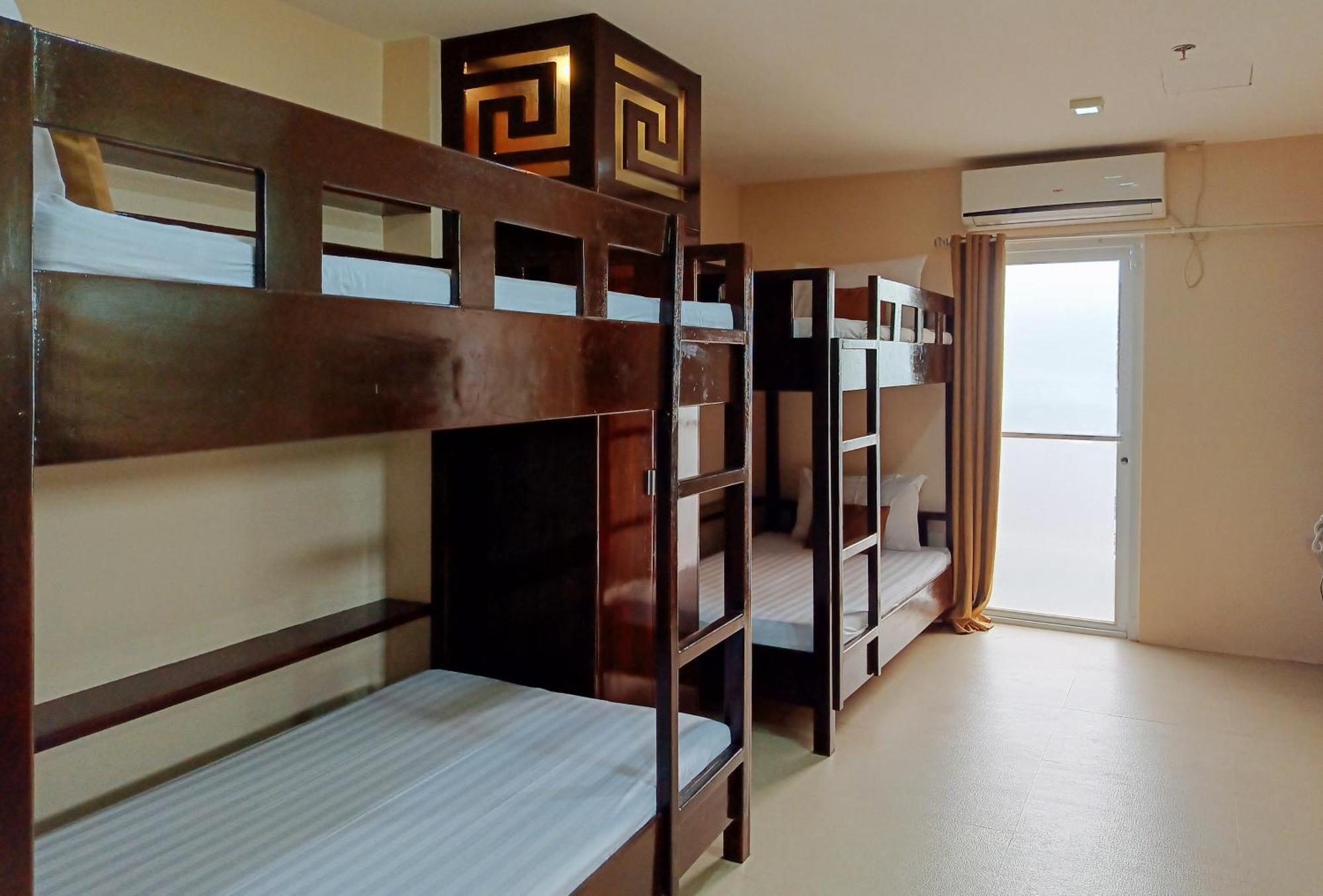 Hotel Juliana By Reddoorz Tuguegarao City Ngoại thất bức ảnh