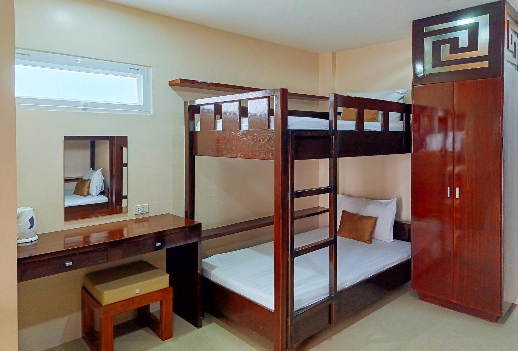 Hotel Juliana By Reddoorz Tuguegarao City Ngoại thất bức ảnh