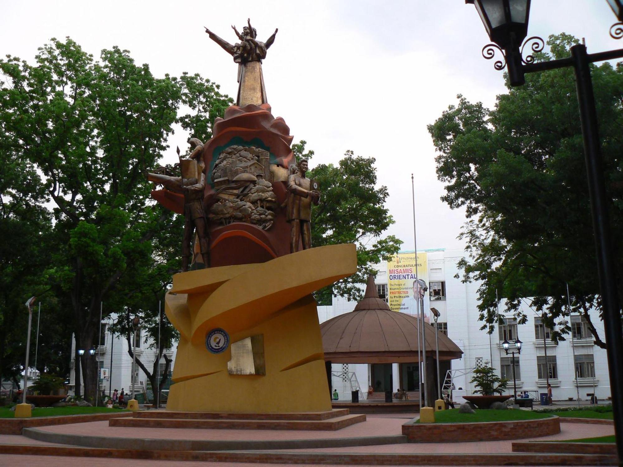 Hotel Juliana By Reddoorz Tuguegarao City Ngoại thất bức ảnh