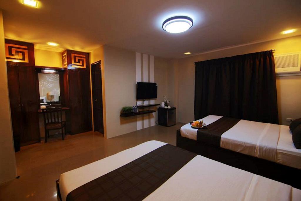 Hotel Juliana Tuguegarao City Ngoại thất bức ảnh